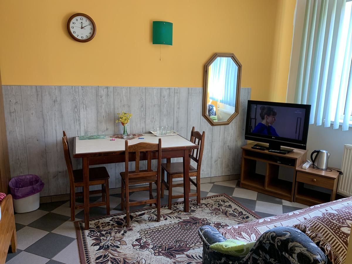 Отели типа «постель и завтрак» Boss 2000 Usługi Hotelarskie Дравско-Поморске