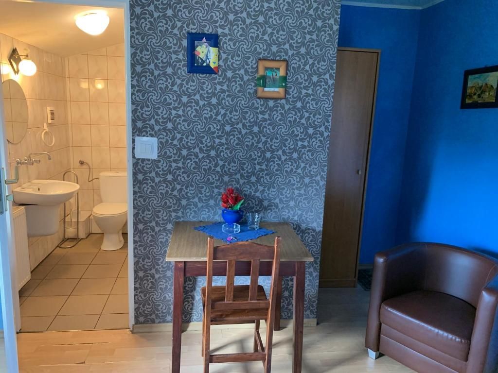 Отели типа «постель и завтрак» Boss 2000 Usługi Hotelarskie Дравско-Поморске